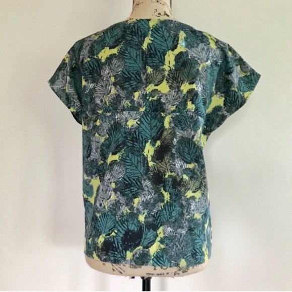 •kensie• print tier front top {E18} - Picture 3 of 4